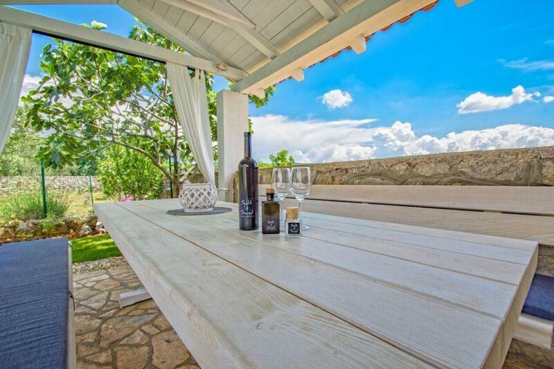 Salt & Sand Villa Kornić Eksteriør bilde
